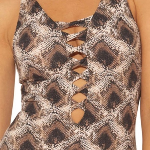 BLEU Rod Beattie Skin Games Lace Down Swimsuit - Picture 4 of 9